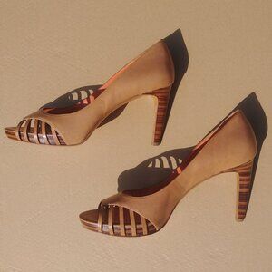 Via Spiga real leather tan orange heels cutout details size 10